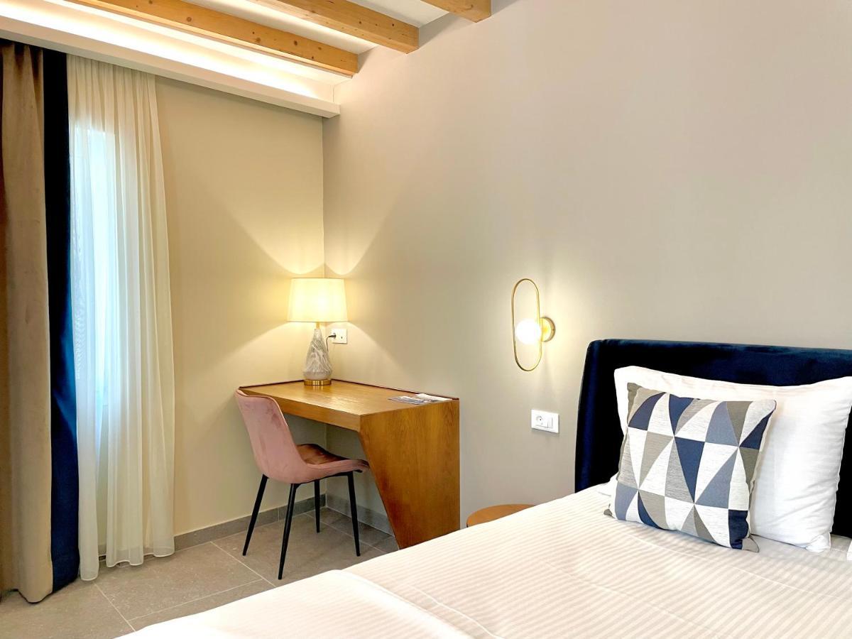 Vittori Corfu Rooms ภายนอก รูปภาพ